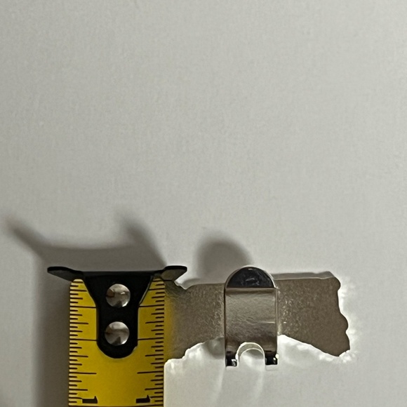 New Era Blip Hat Pin Pins Hats Bag Fitted Brim Clip Spell Out Silver Green Bugs - Picture 7 of 8